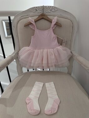 🩰 18 Mth Pink Tulle Ballet Tutu Dress with Matching Pink-Accent Socks NWT
